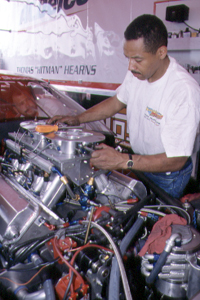 hmartinengine.jpg (85313 bytes)